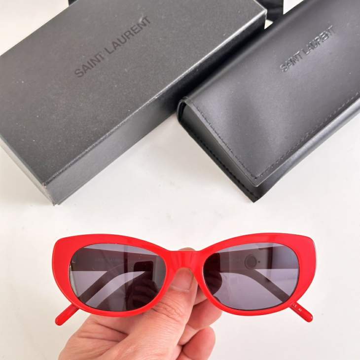 Picture of Saint Laurent Sunglasses _SKUfw76720346fw
